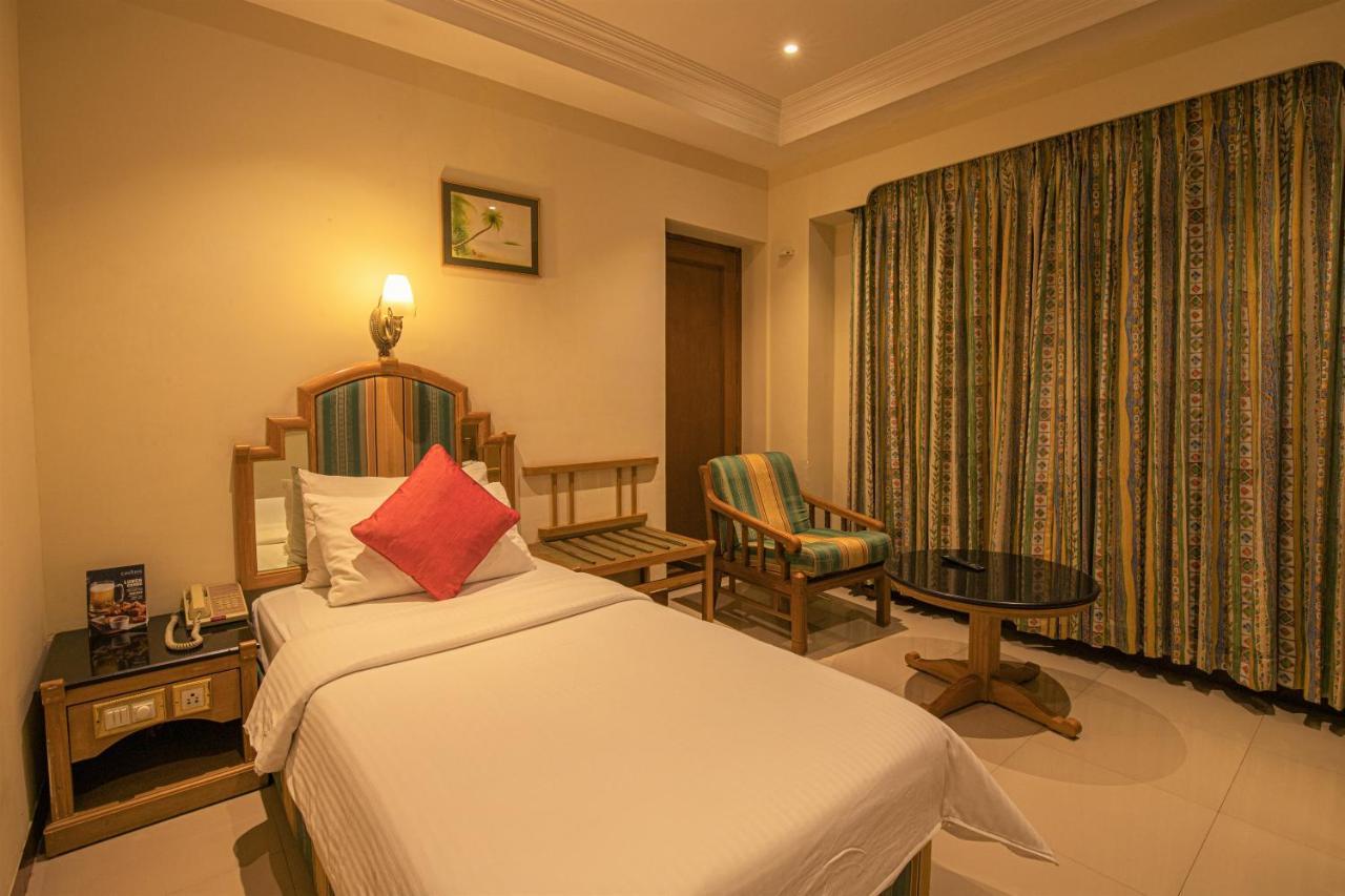 Hotel CAG Pride Coimbatore Exterior foto