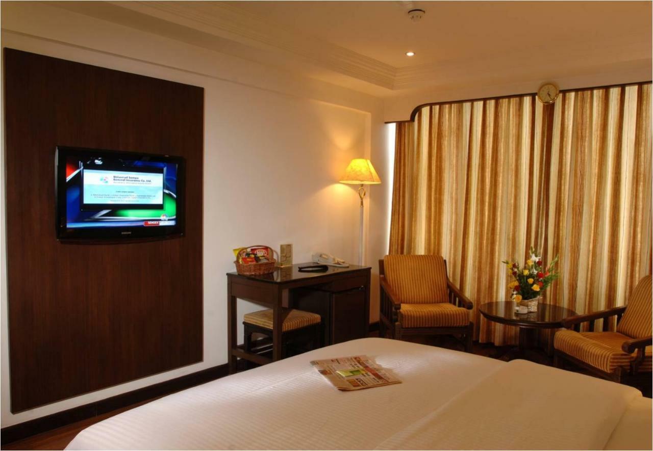 Hotel CAG Pride Coimbatore Exterior foto